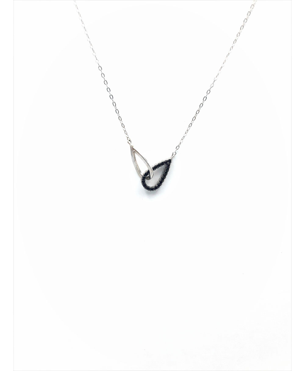 Women's necklace